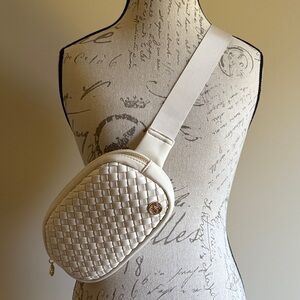 Steve Madden Cream Belt Bag